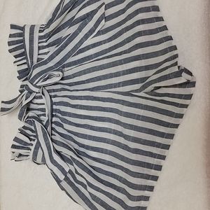 SHEIN  Paperbag Waist Shorts